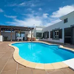 Babel - First Line Seafront House * Playa Blanca (Lanzarote)