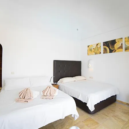 Babel - First Line Seafront House Πλάγια Μπλάνκα