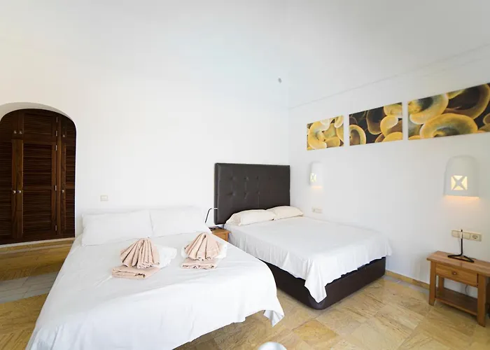 Babel - First Line Seafront House Playa Blanca (Lanzarote)